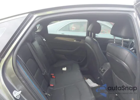 2019 Hyundai Sonata Limited 2.0T from USA, damaged, VIN 5NPE34AB4KH809964